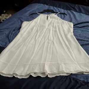 White simple cool mini